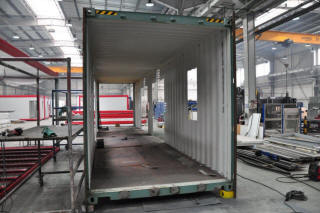 контейнерлер және модульдік ғимараттар